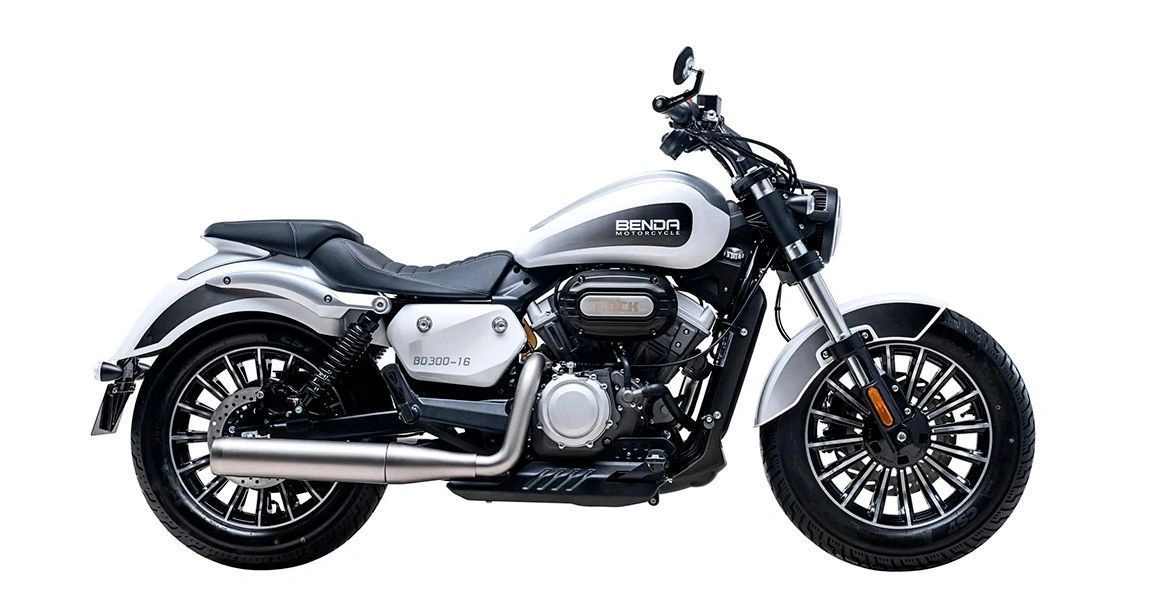 Фотография модели Benda Rock 300.